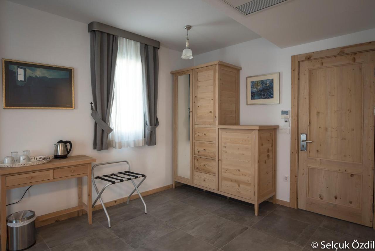 Otel Fiori- Urla อิซมีร์ ภายนอก รูปภาพ